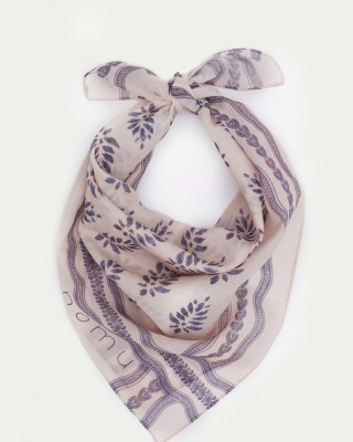 Leaf Desen Bandana Leaf Desen Bandana